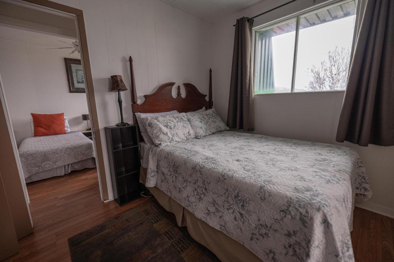 Motel Deblois Sainte-Anne-de-Beaupré Eksteriør billede