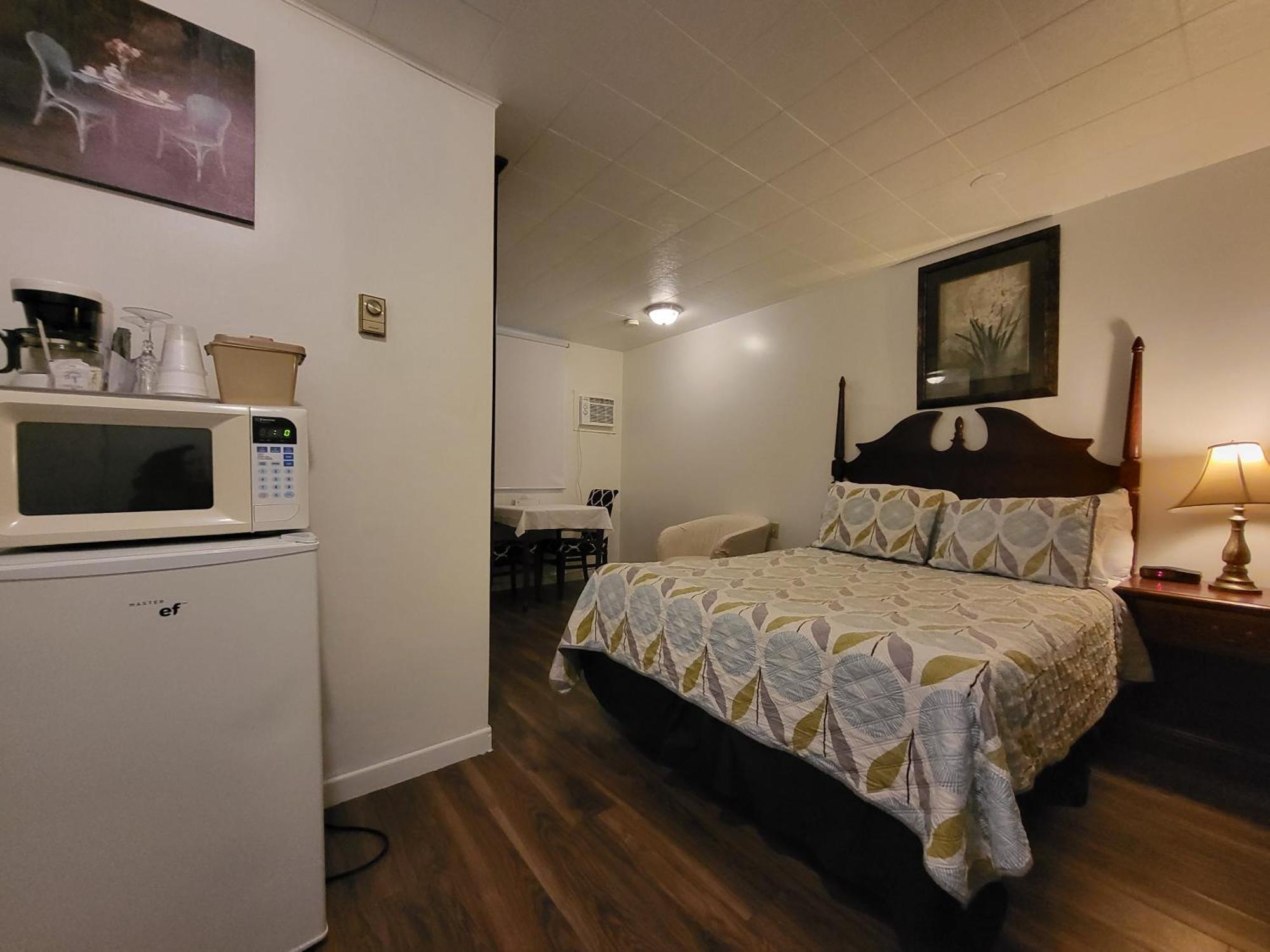 Motel Deblois Sainte-Anne-de-Beaupré Værelse billede